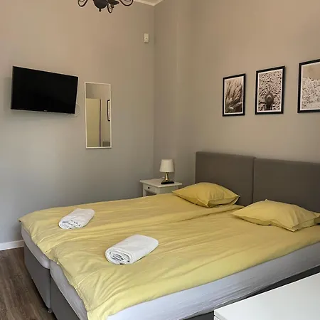 Apartament Studio Przy Molo Z Balkonem I Parkingiem Sopot