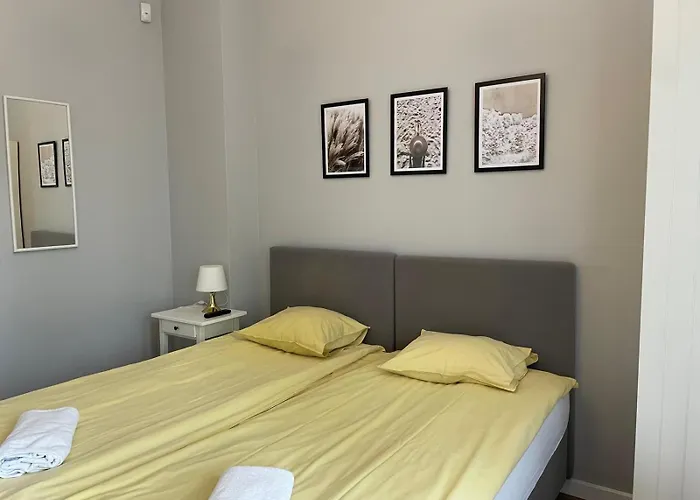 Apartament Studio Przy Molo Z Balkonem I Parkingiem *